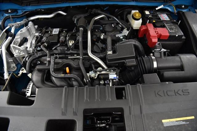 2025 Nissan Kicks Vehicle Photo in Ballwin, MO 63011
