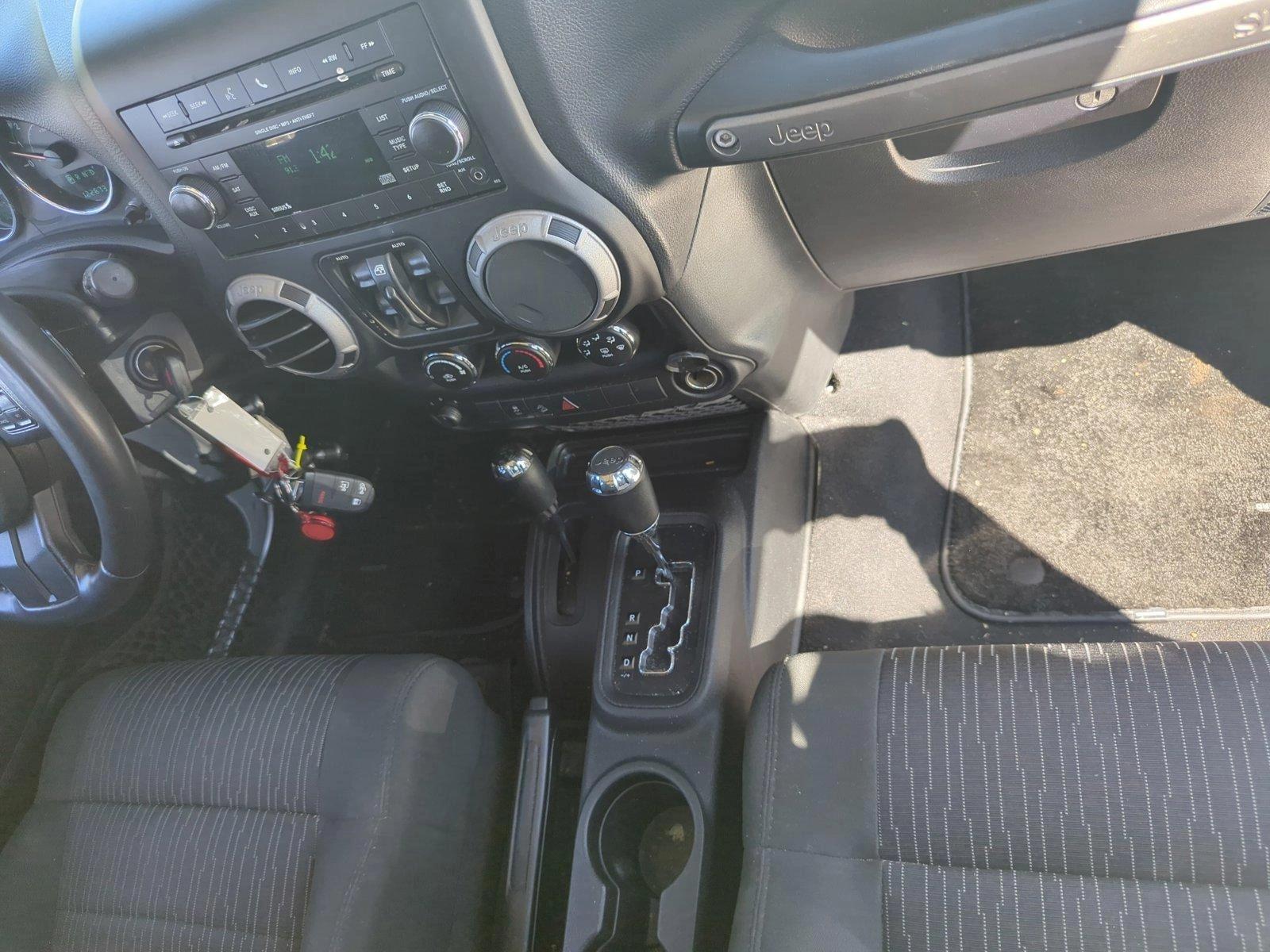 2012 Jeep Wrangler Unlimited Vehicle Photo in Pembroke Pines, FL 33027