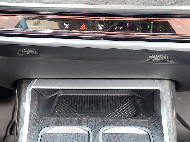 2023 BMW 760i xDrive Vehicle Photo in PLANO, TX 75024
