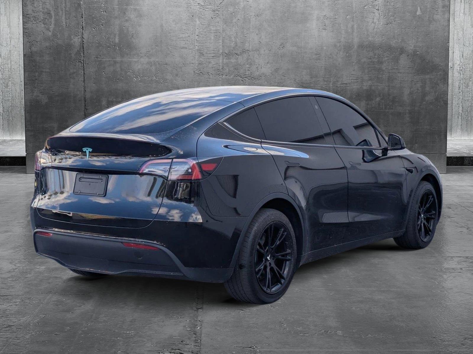 2023 Tesla Model Y Vehicle Photo in WEST PALM BEACH, FL 33407-3296