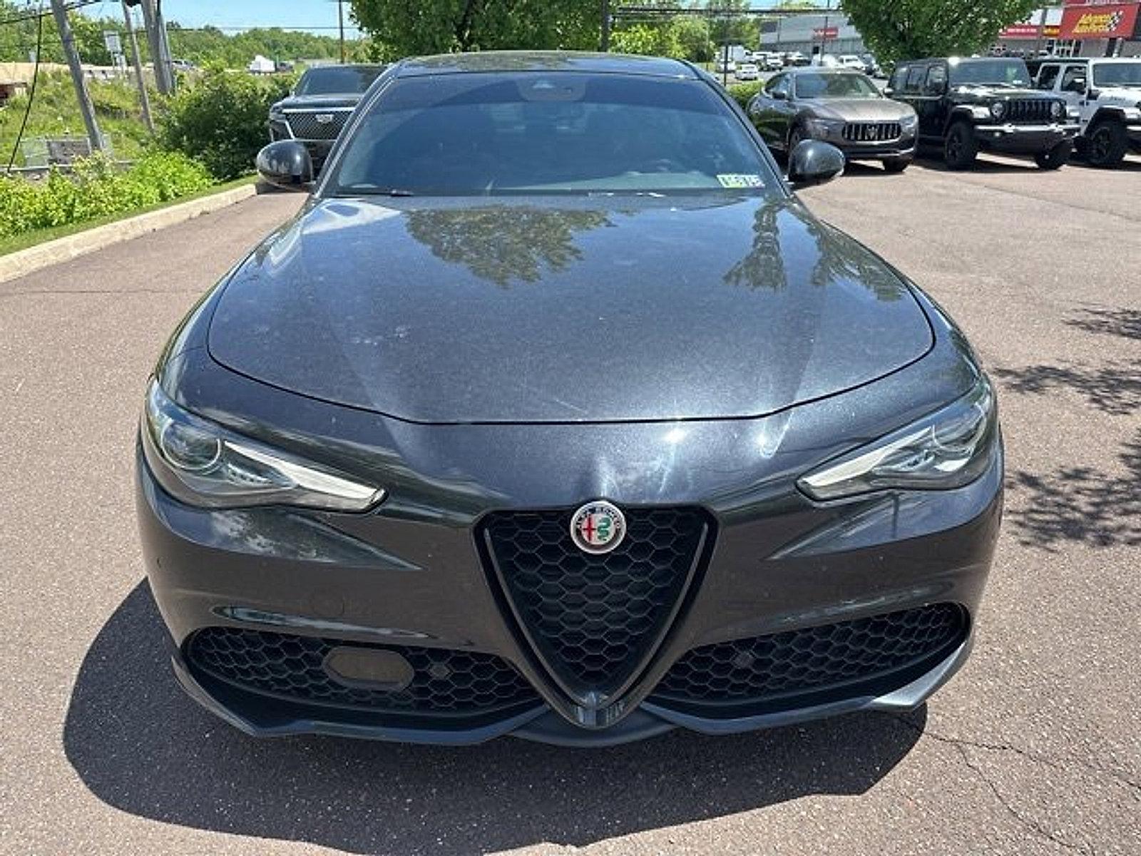 2022 Alfa Romeo Giulia Vehicle Photo in Willow Grove, PA 19090