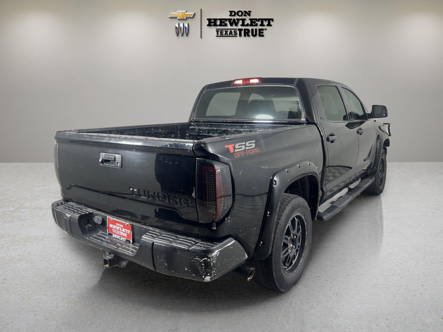 2017 Toyota Tundra 2WD Vehicle Photo in GEORGETOWN, TX 78626-7508