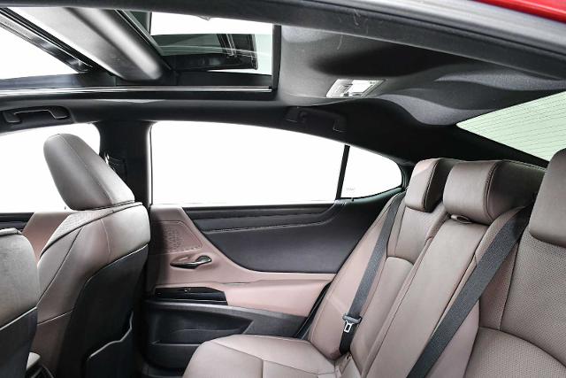 2023 Lexus ES 350 Vehicle Photo in DALLAS, TX 75235