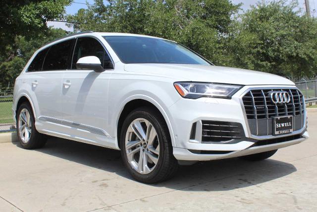 2022 Audi Q7 Vehicle Photo in HOUSTON, TX 77090