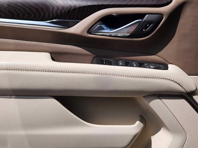2023 GMC Yukon Vehicle Photo in DENTON, TX 76210-9321