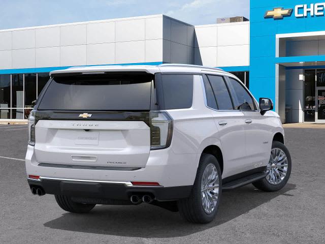 2025 Chevrolet Tahoe Vehicle Photo in MOON TOWNSHIP, PA 15108-2571