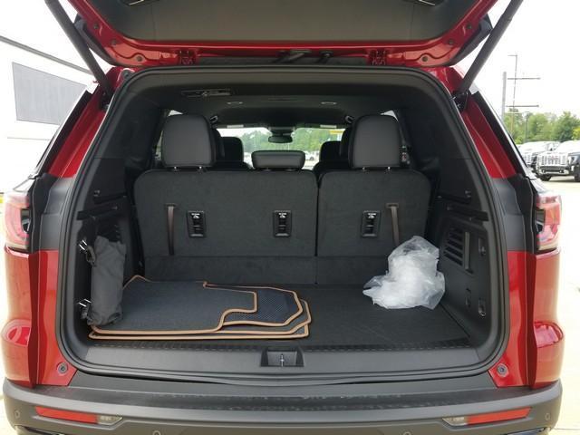 2025 GMC Acadia Vehicle Photo in ELYRIA, OH 44035-6349
