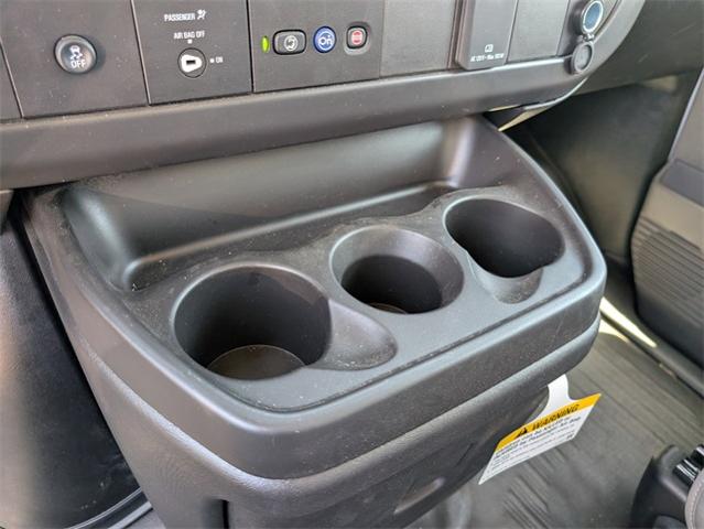 2024 Chevrolet Express Commercial Cutaway Vehicle Photo in ENGLEWOOD, CO 80113-6708