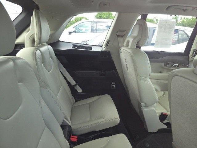 2022 Volvo XC90 Vehicle Photo in ENGLEWOOD, CO 80113-6708