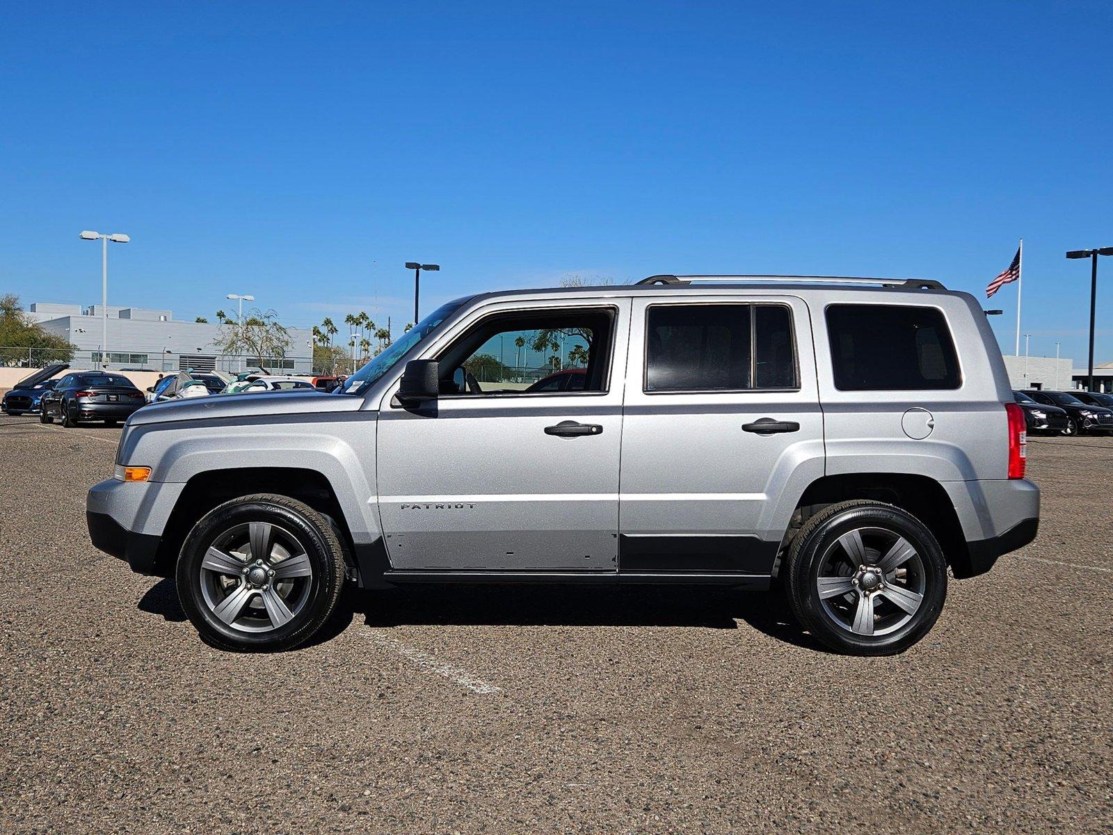 2017 Jeep Patriot Vehicle Photo in PEORIA, AZ 85382-3715