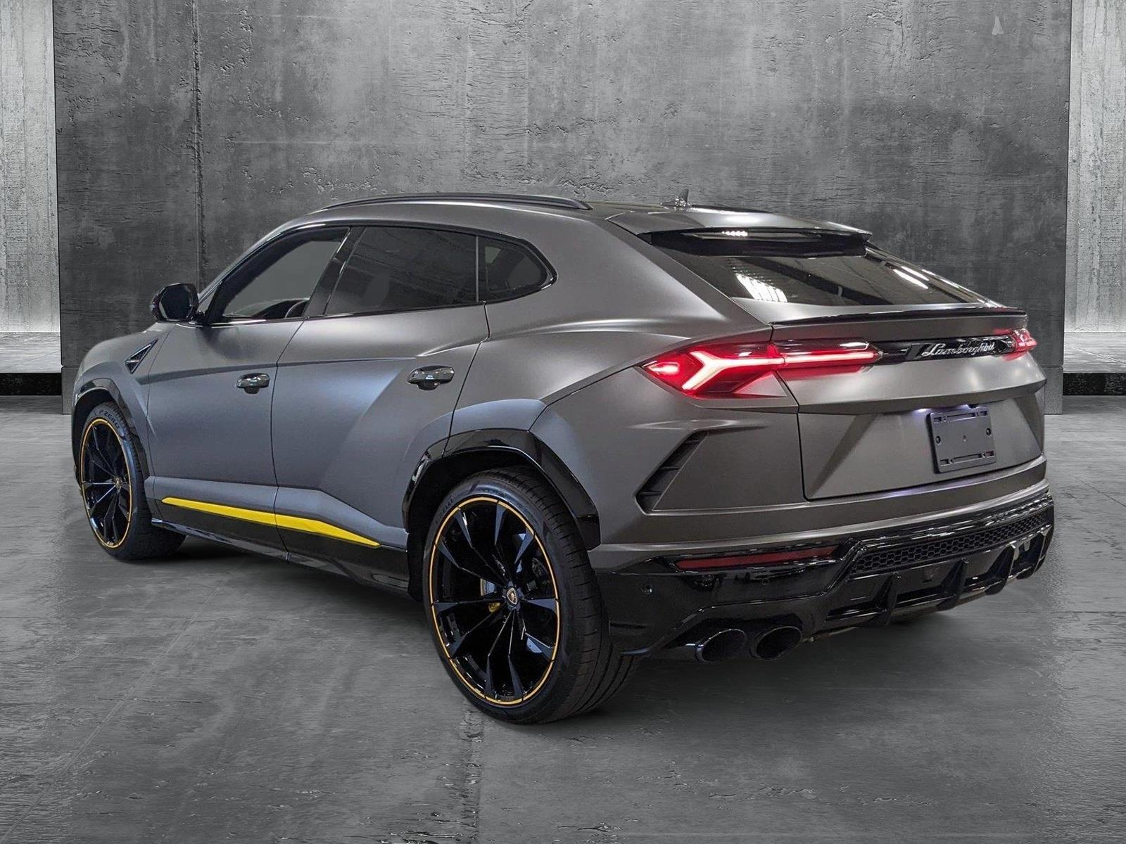 2022 Lamborghini Urus Vehicle Photo in Pompano Beach, FL 33064