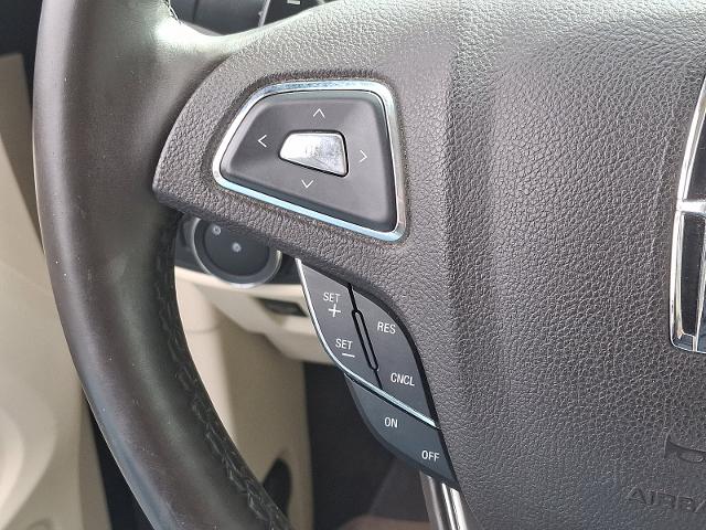 2015 Lincoln MKC Vehicle Photo in TREVOSE, PA 19053-4984