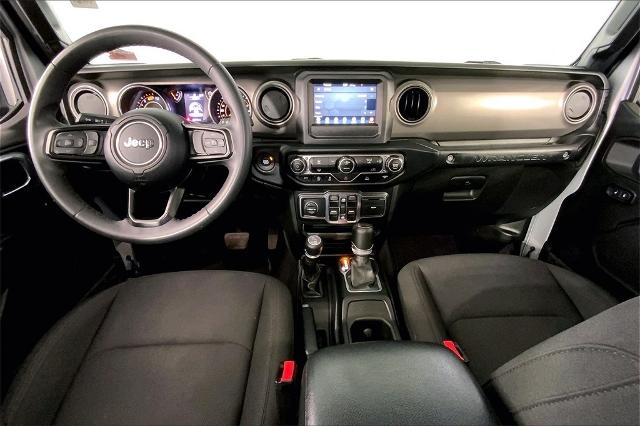 2023 Jeep Wrangler Vehicle Photo in Kansas City, MO 64114