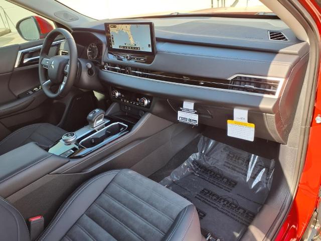 2025 Mitsubishi Outlander Vehicle Photo in Tampa, FL 33612