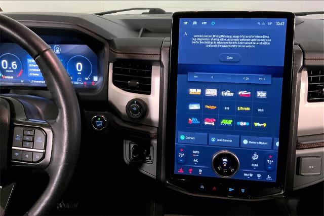2024 Ford Expedition Vehicle Photo in Lees Summit, MO 64086