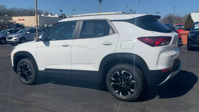 2023 Chevrolet Trailblazer Vehicle Photo in MOON TOWNSHIP, PA 15108-2571