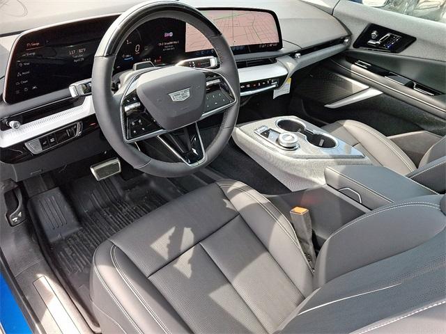 2025 Cadillac OPTIQ Vehicle Photo in ALLENTOWN, PA 18103-7399