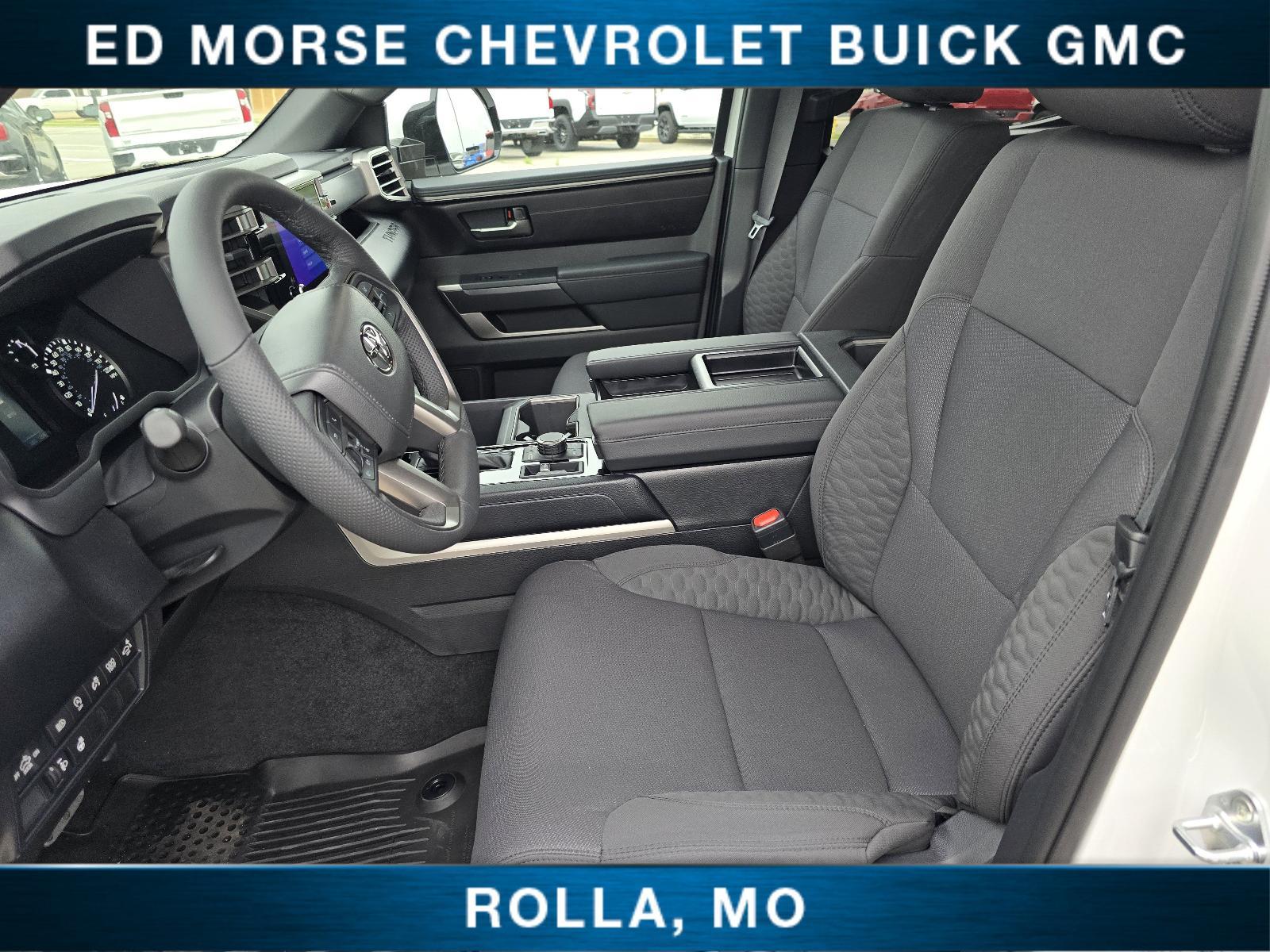 2025 Toyota Tundra 4WD Vehicle Photo in Rolla, MO 65401