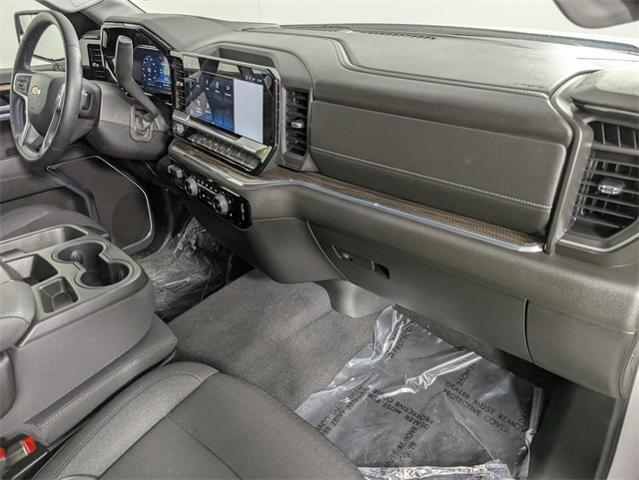 2023 Chevrolet Silverado 1500 Vehicle Photo in ENGLEWOOD, CO 80113-6708