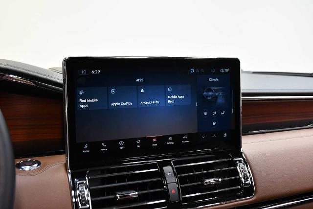 2024 Lincoln Navigator Vehicle Photo in DALLAS, TX 75235