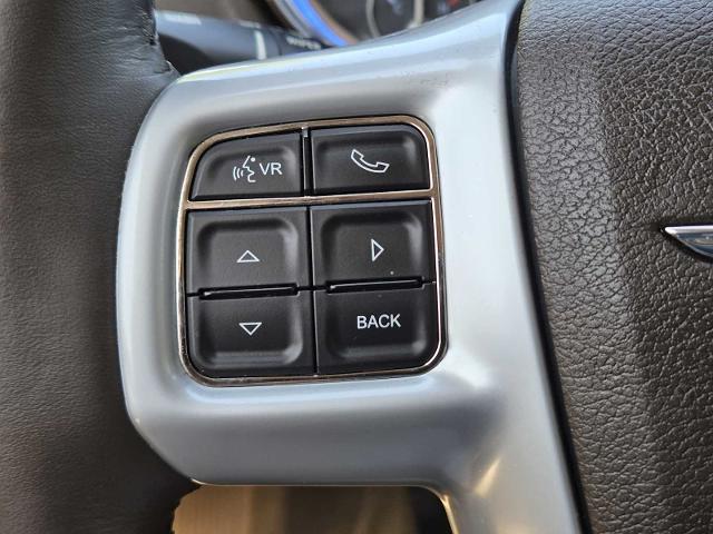 2014 Chrysler 300 Vehicle Photo in DENTON, TX 76210-9321