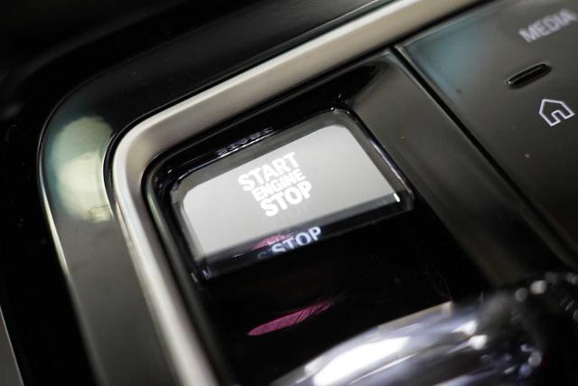 2023 BMW 760i xDrive Vehicle Photo in GRAPEVINE, TX 76051