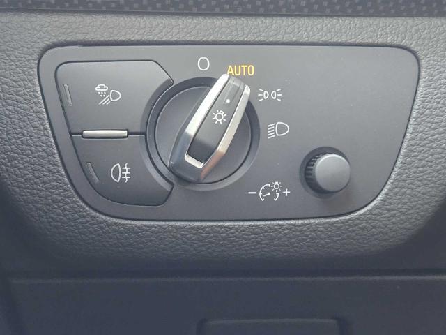 2025 Audi SQ5 Sportback Vehicle Photo in SUGAR LAND, TX 77478
