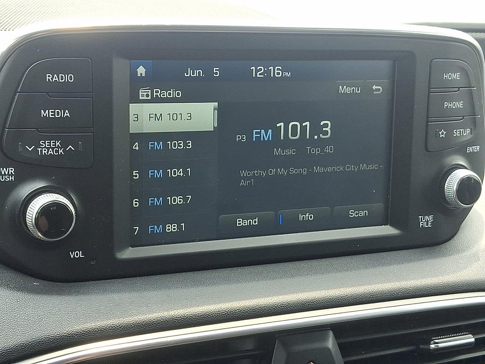 2019 Hyundai SANTA FE Vehicle Photo in Harrisburg, PA 17111