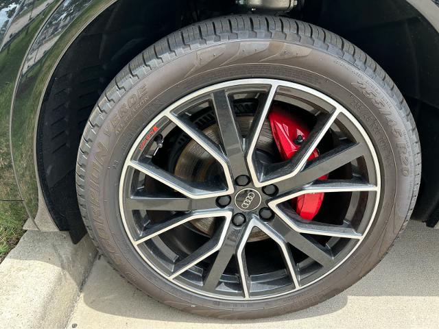 2025 Audi SQ5 Vehicle Photo in HOUSTON, TX 77090