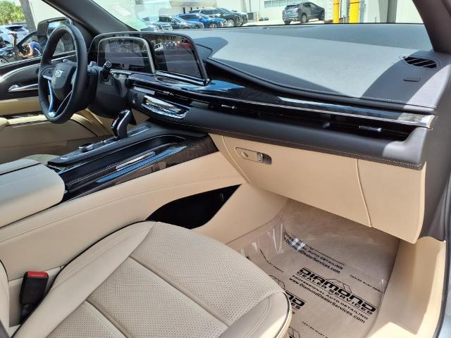 2024 Cadillac Escalade Vehicle Photo in Tampa, FL 33612