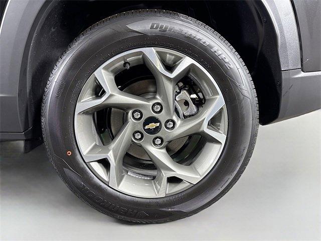 2025 Chevrolet Trax Vehicle Photo in PUYALLUP, WA 98371-4149