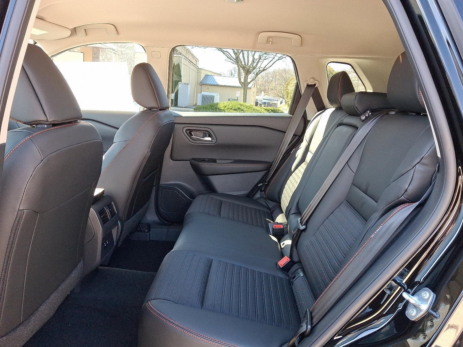 2025 Nissan Rogue Vehicle Photo in Jenkintown, PA 19046