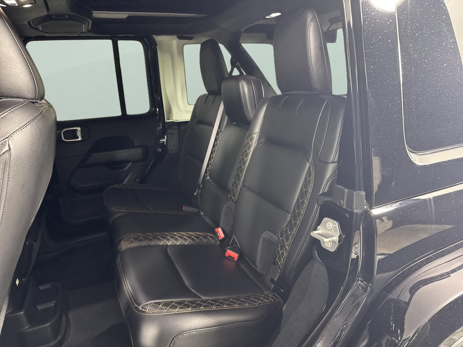 2021 Jeep Wrangler Vehicle Photo in GEORGETOWN, TX 78626-7508