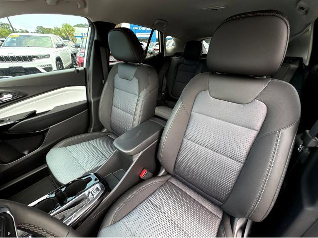 2025 Chevrolet Trax Vehicle Photo in BEAUFORT, SC 29906-4218