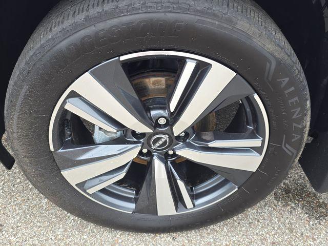 2023 Nissan Rogue Vehicle Photo in Pleasant Hills, PA 15236