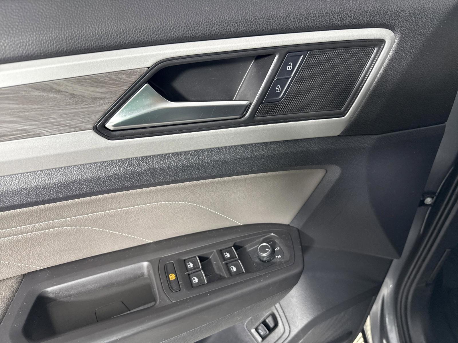 2022 Volkswagen Atlas Cross Sport Vehicle Photo in Georgetown, TX 78626