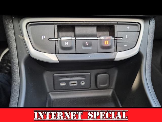 2022 GMC Terrain Vehicle Photo in LITTLE FALLS, NJ 07424-1717