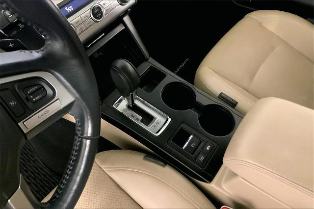 2016 Subaru Outback Vehicle Photo in Lees Summit, MO 64086