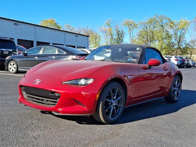 2016 Mazda MX-5 Miata Vehicle Photo in New Bloomfield, PA 17068