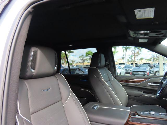 2024 Cadillac Escalade Vehicle Photo in DELRAY BEACH, FL 33483-3294