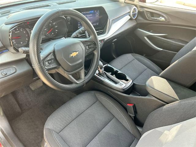 2024 Chevrolet Trax Vehicle Photo in GOODYEAR, AZ 85338-1310