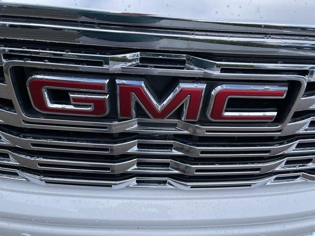 2024 GMC Sierra 1500 Vehicle Photo in SALT LAKE CITY, UT 84119-3321