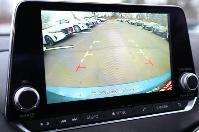 2025 Nissan Sentra Vehicle Photo in Ballwin, MO 63011