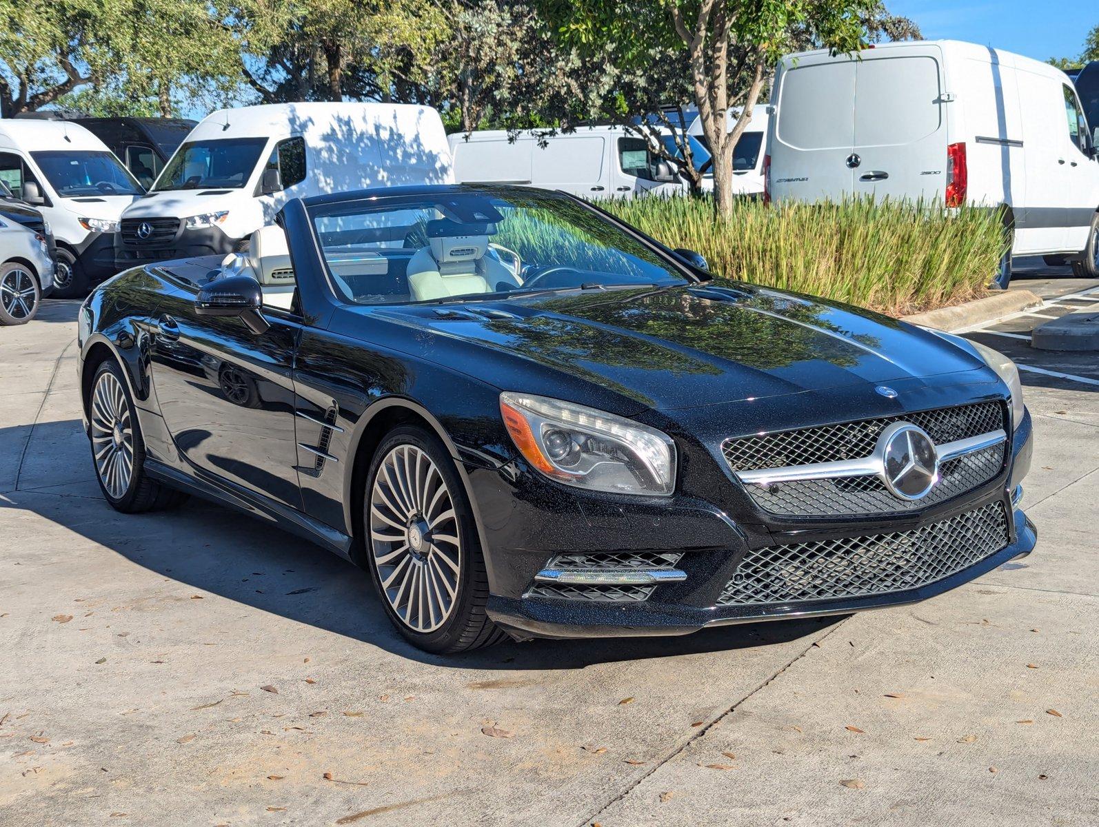 2016 Mercedes-Benz SL Vehicle Photo in MIAMI, FL 33172-3015