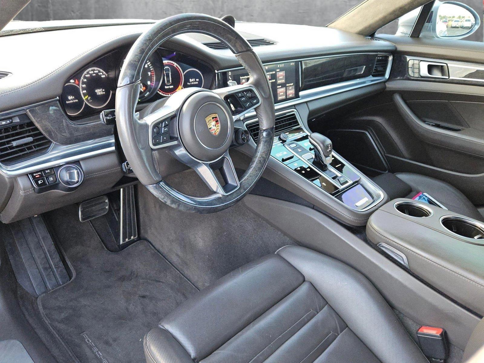 2018 Porsche Panamera Vehicle Photo in MESA, AZ 85206-4395