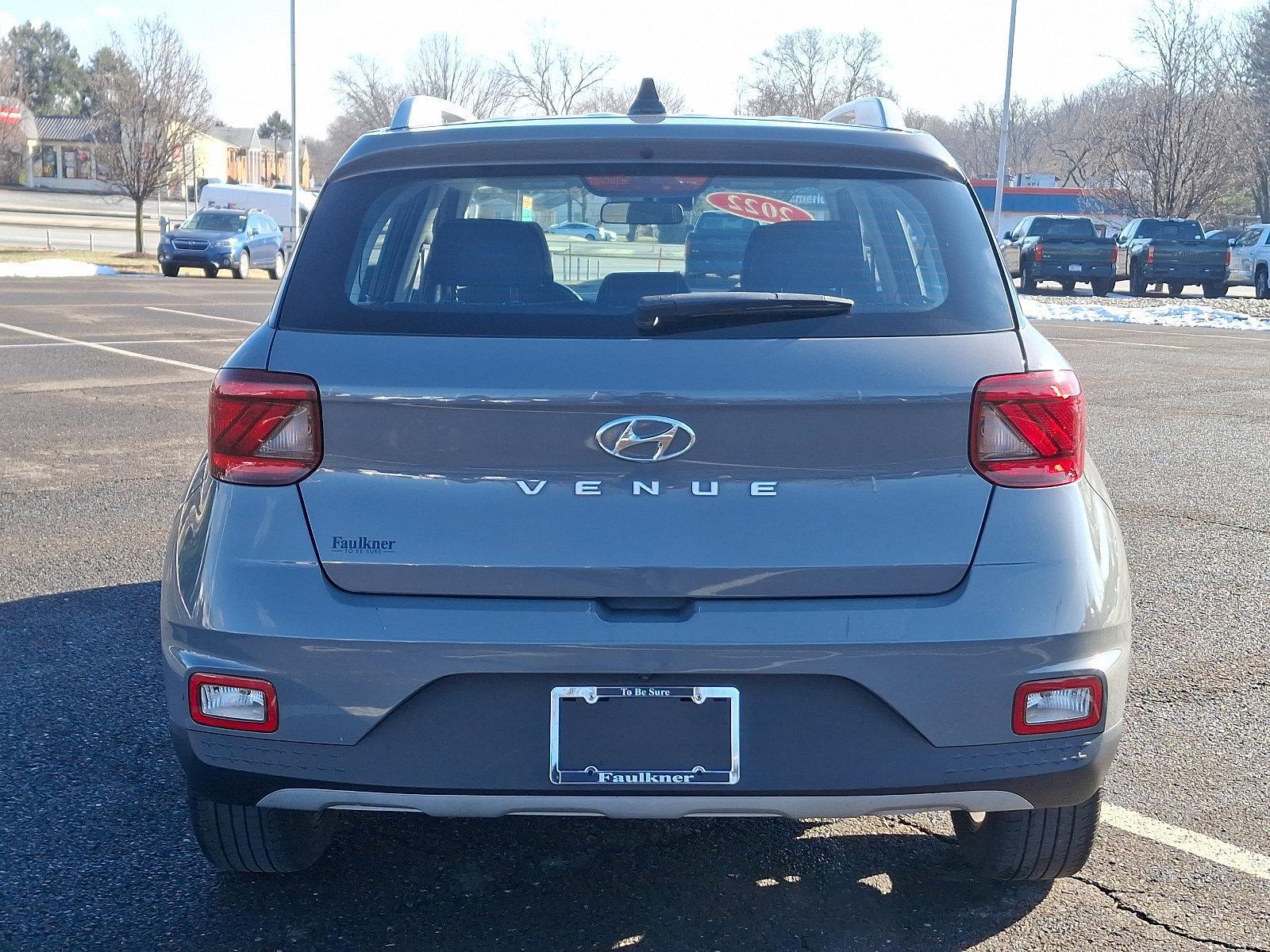 2022 Hyundai VENUE Vehicle Photo in Trevose, PA 19053