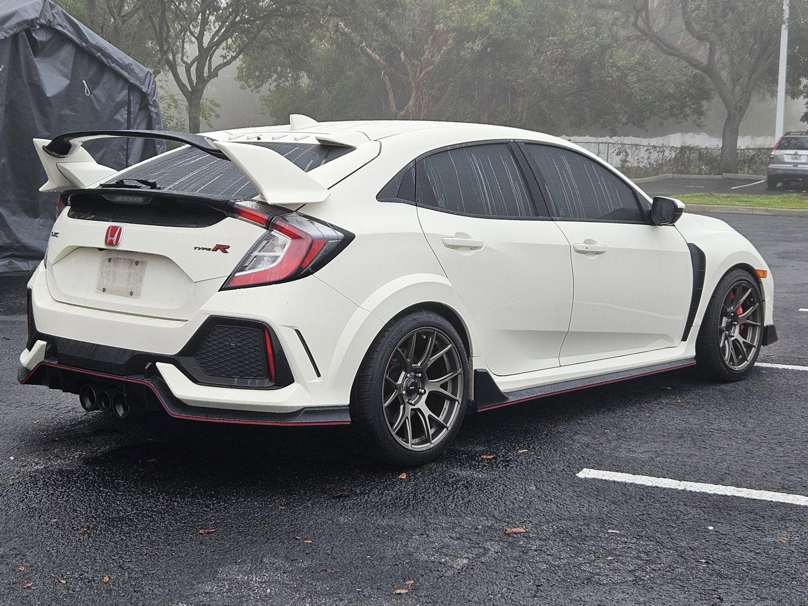 2018 Honda Civic Type R Vehicle Photo in Clearwater, FL 33764