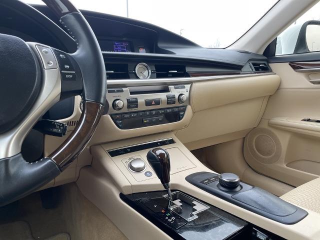 2014 Lexus ES 350 Vehicle Photo in Grapevine, TX 76051