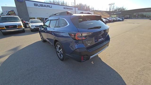 2021 Subaru Outback Vehicle Photo in Pleasant Hills, PA 15236