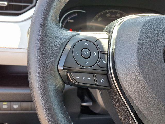 2021 Toyota RAV4 Hybrid Vehicle Photo in DANBURY, CT 06810-5034